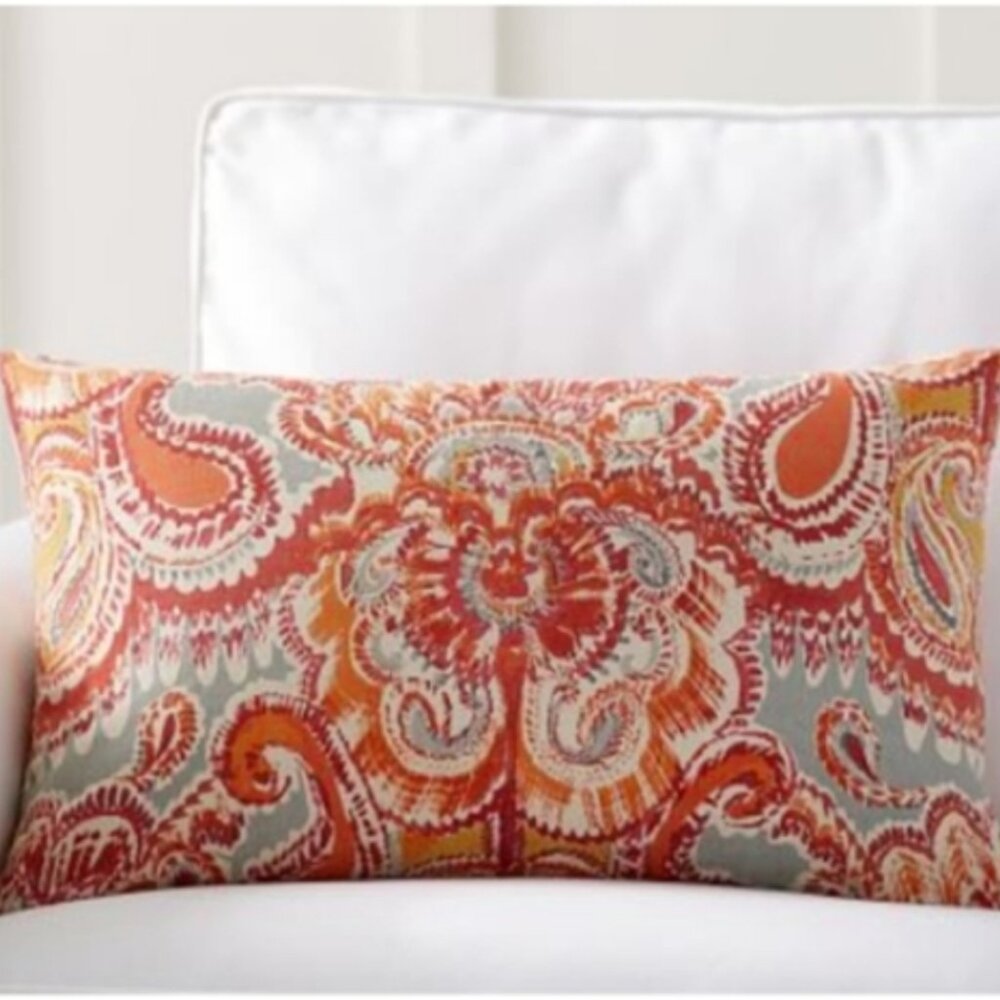 Pottery Barn Marie Paisley Lumbar Pillow Cover/Sham